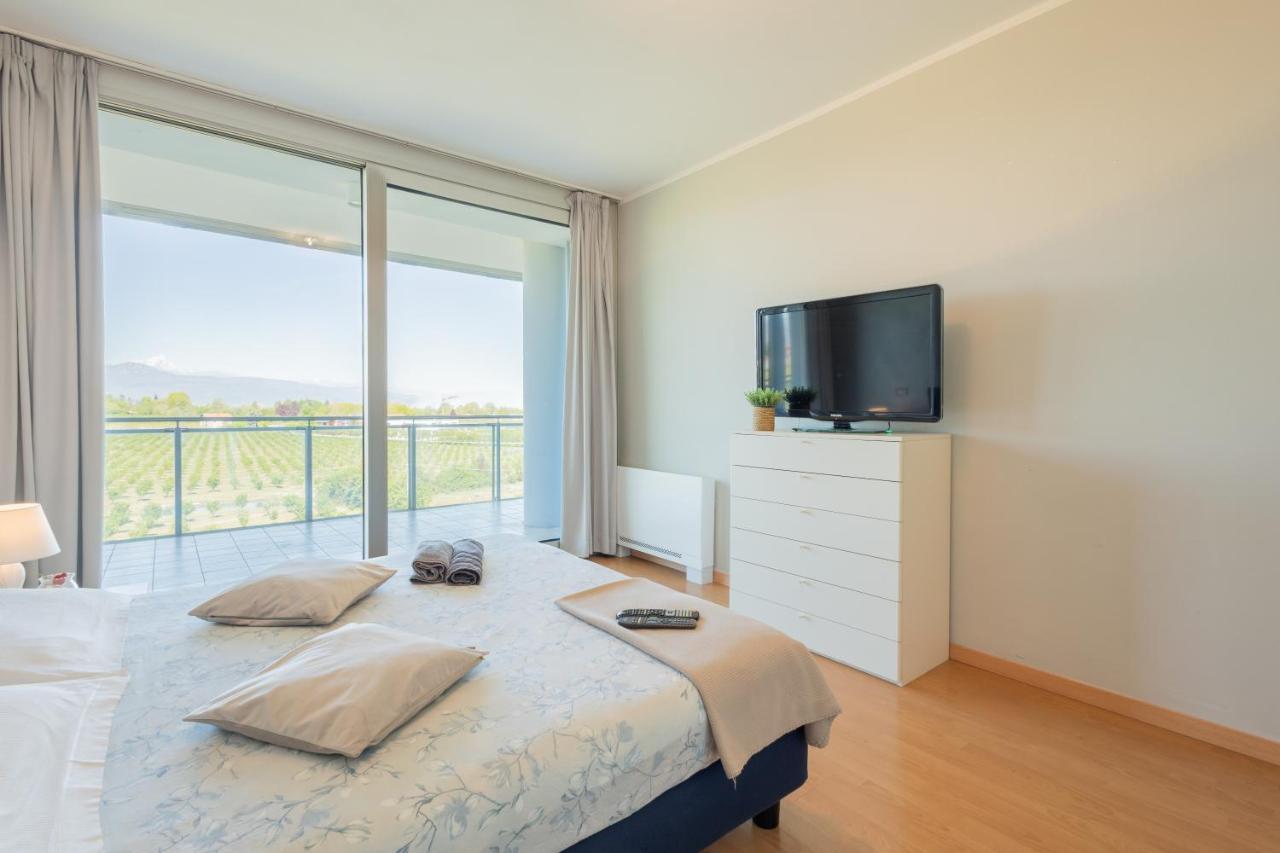 Glass House Cuneo Bagian luar foto