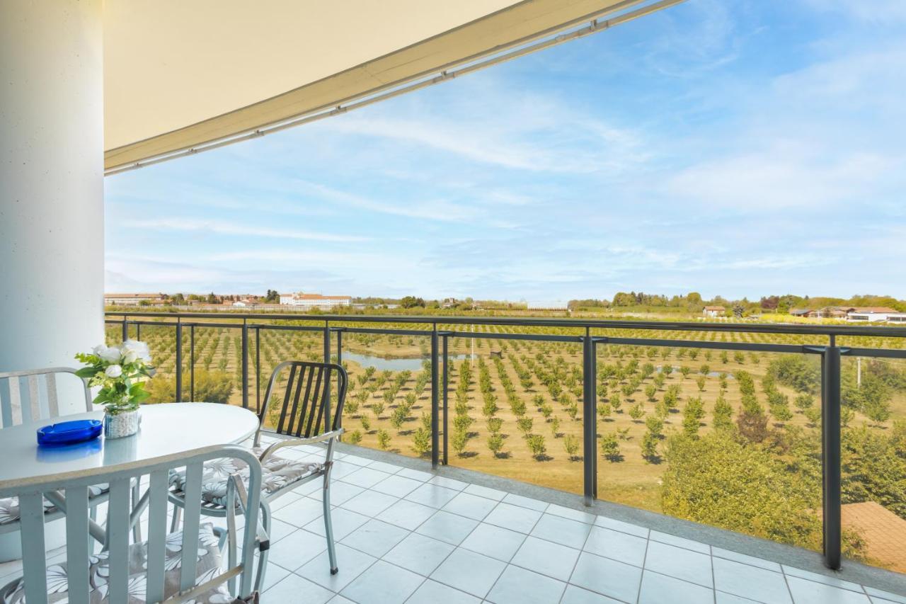 Glass House Cuneo Bagian luar foto