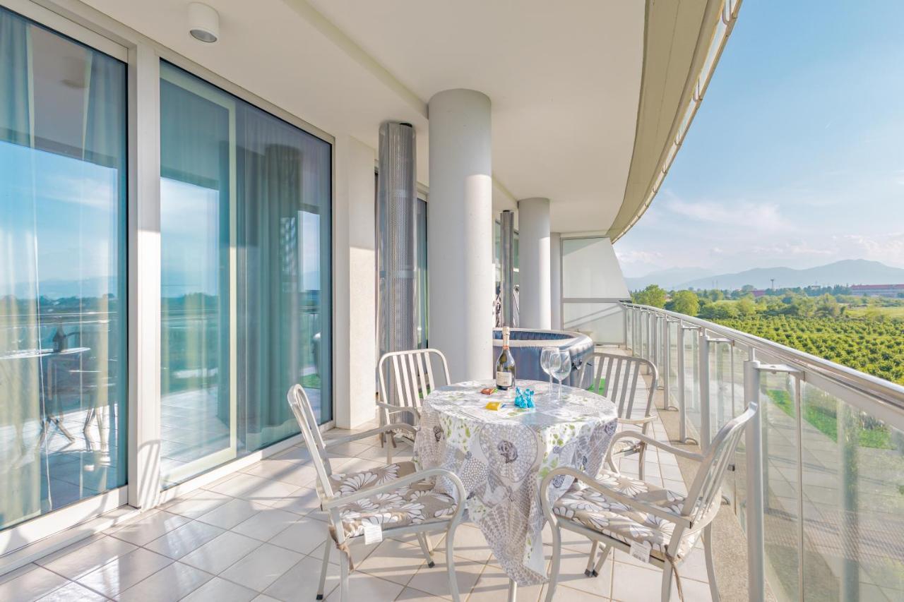 Glass House Cuneo Bagian luar foto