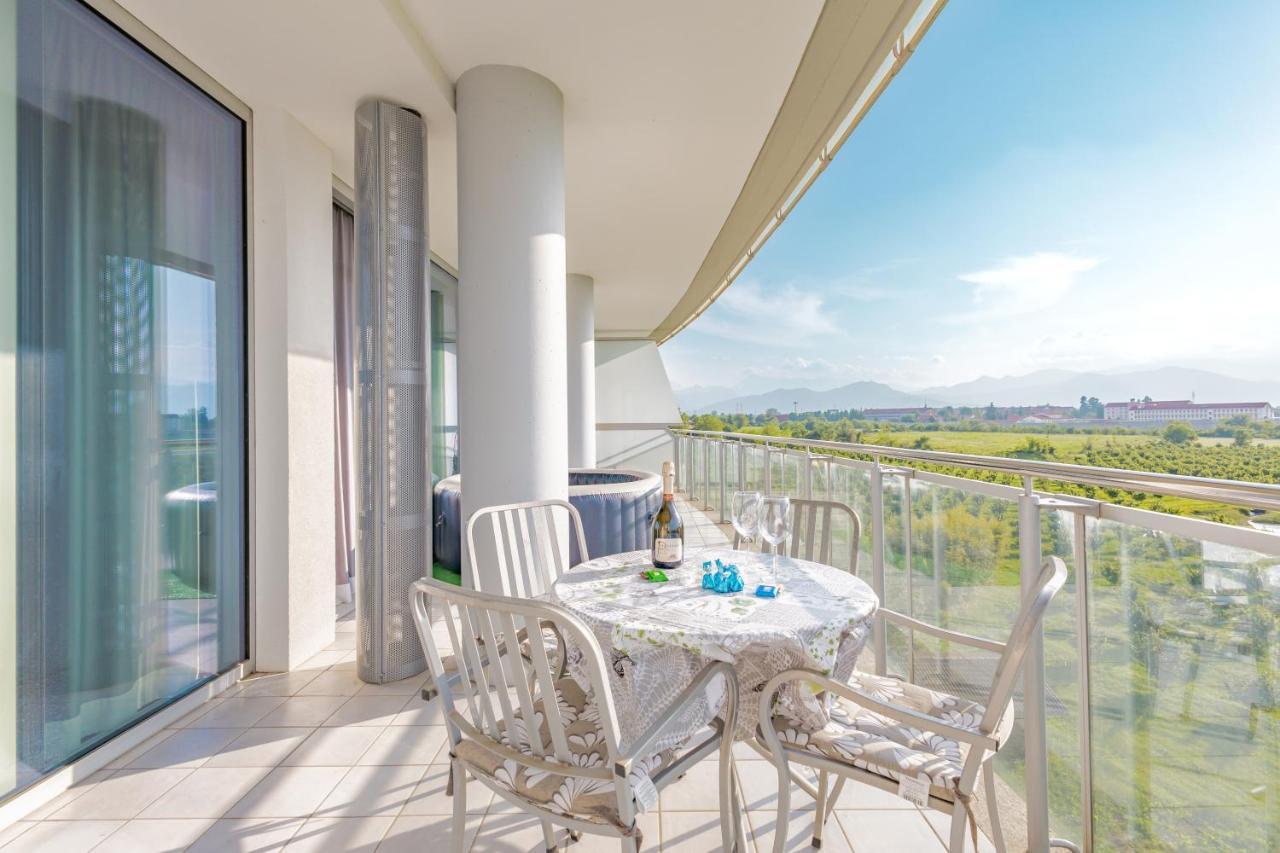 Glass House Cuneo Bagian luar foto